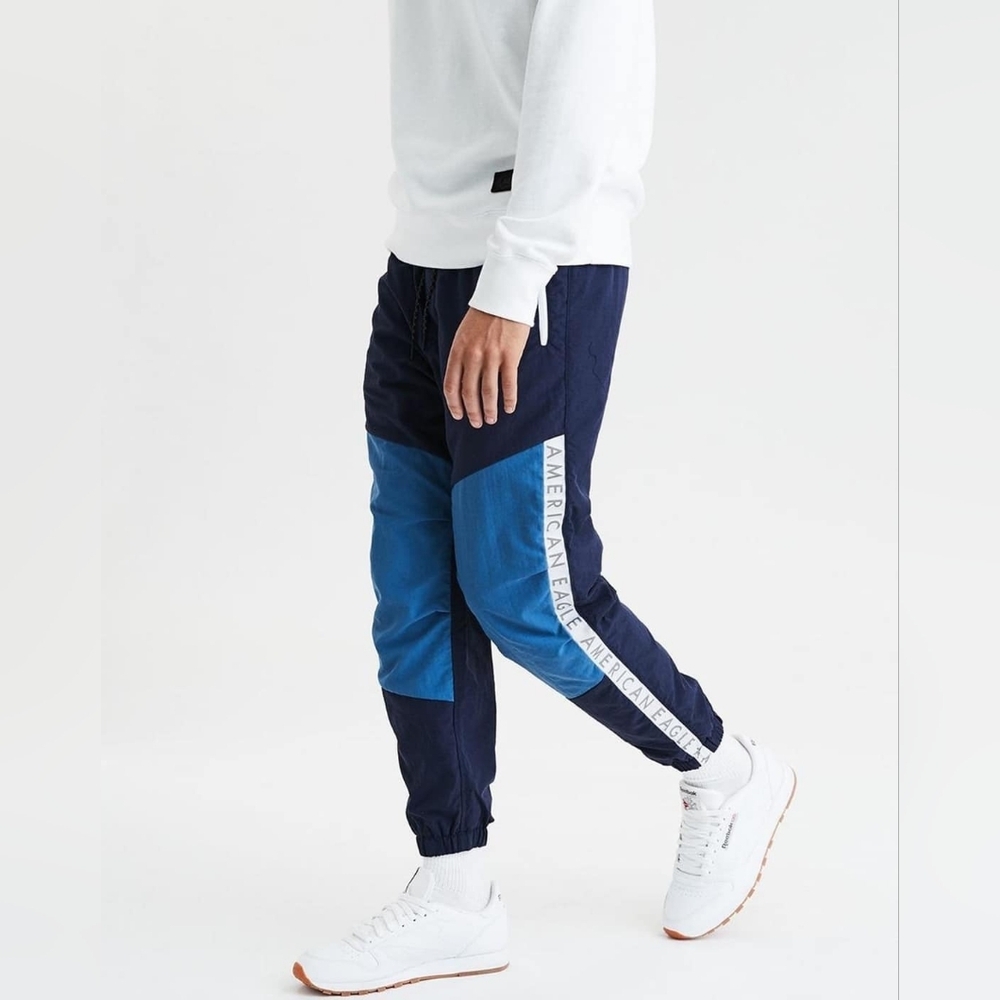AMERICAN EAGLE Patchwork Colorblock Blue and Navy Active Joggers S (#1,301)‎